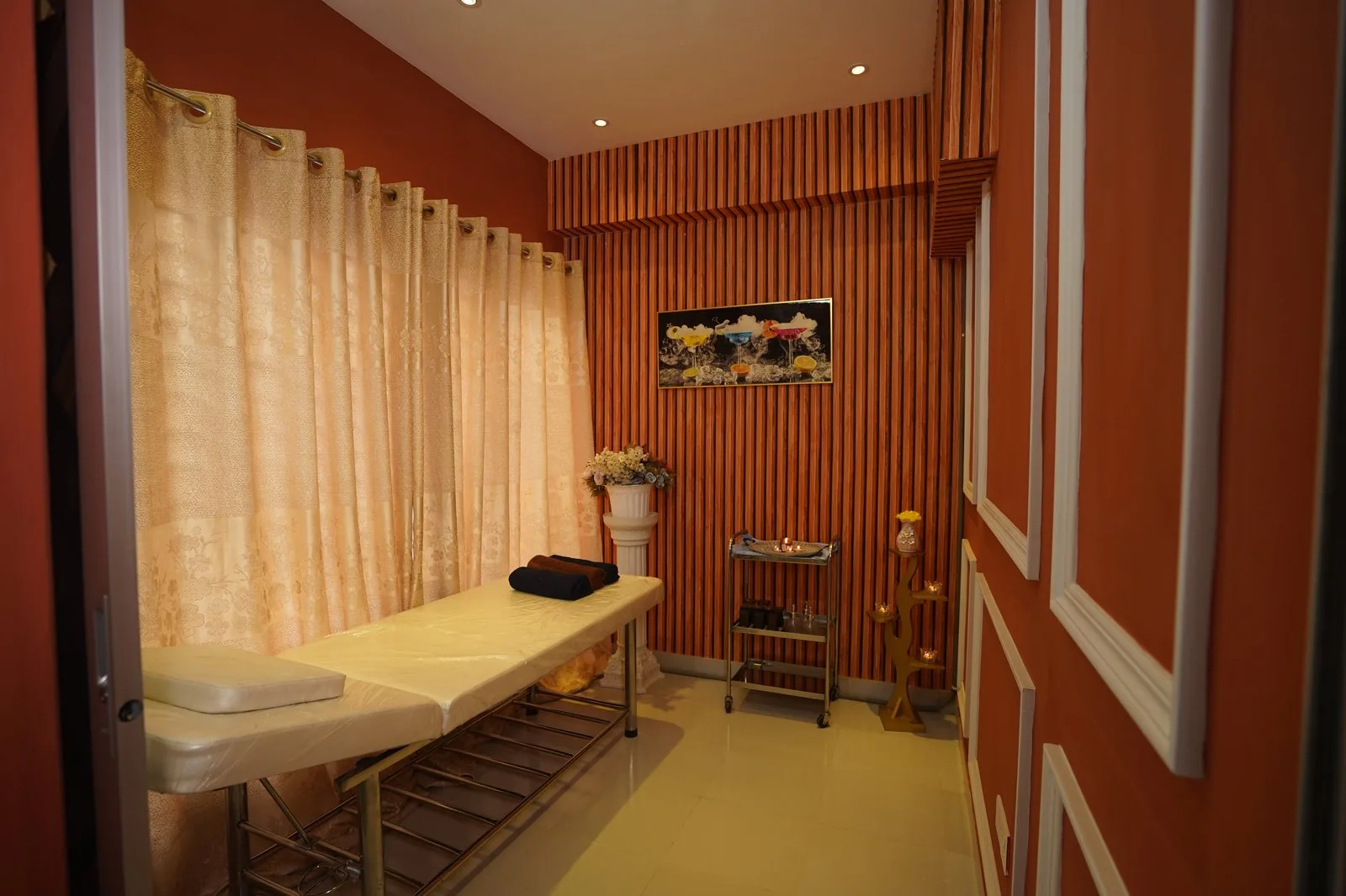 Private treatment and spa room